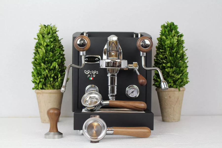 Elevate Your Coffee Game with Izzo's Superior Espresso Machines