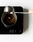 Acaia Pearl Coffee Scales Black dose