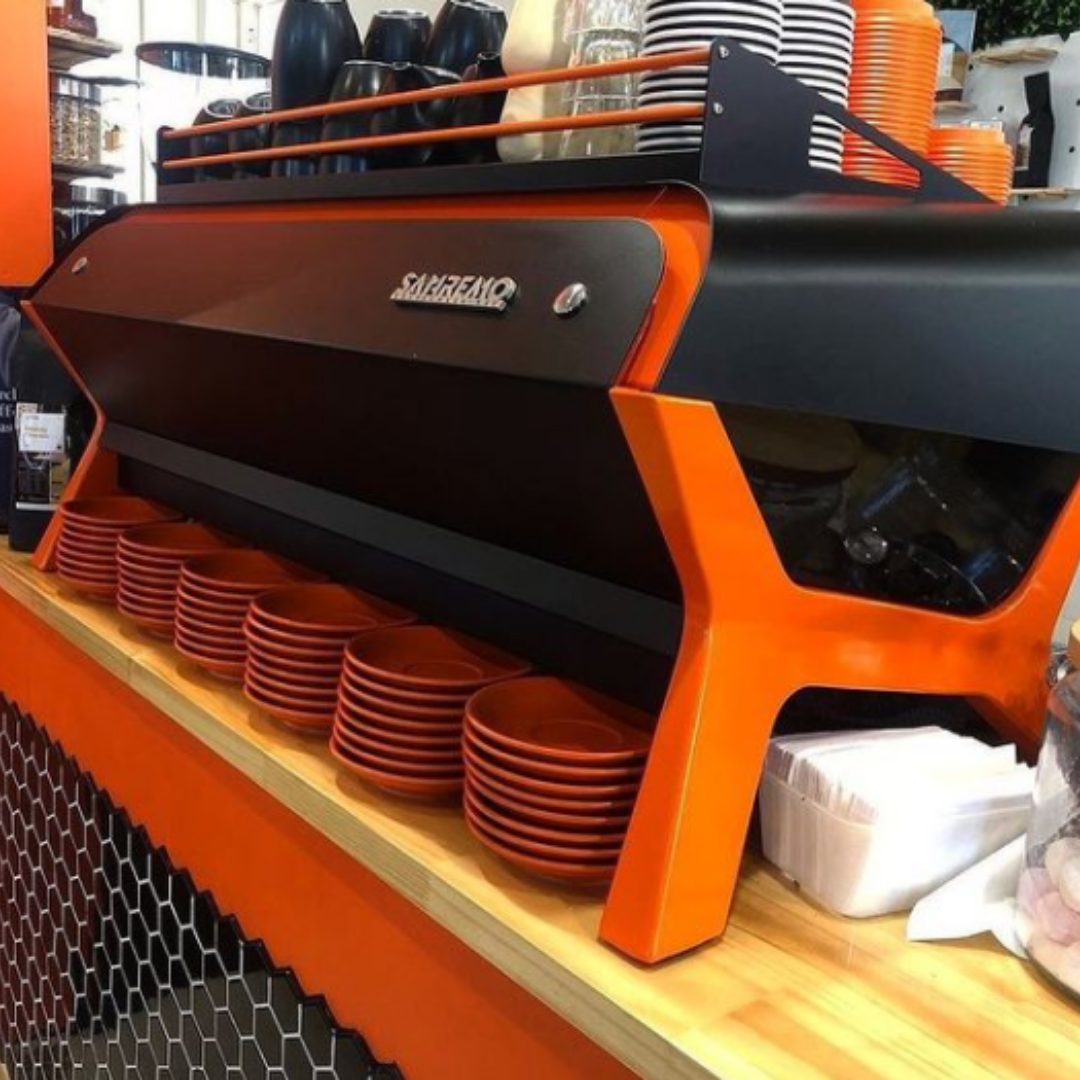 Sanremo F18 orange on black